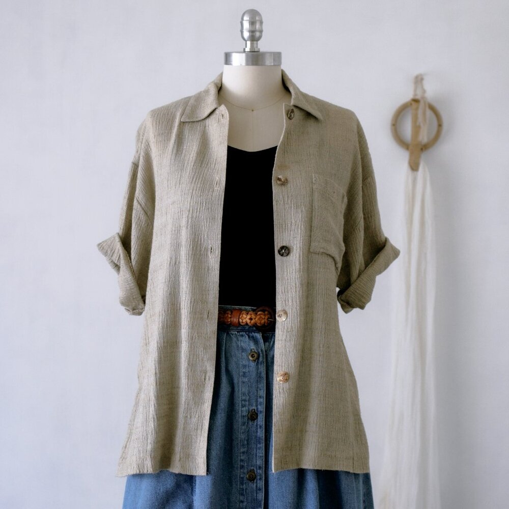 Vintage 90's Vintage Tan Crinkle Texture Boxy Button Up Shirt